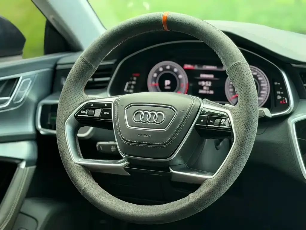 Audi A7L — фото 4