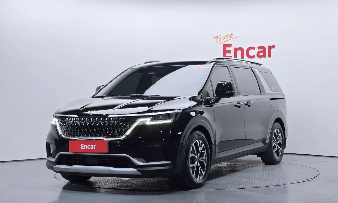 Kia Carnival 2023 из KR, фото 1