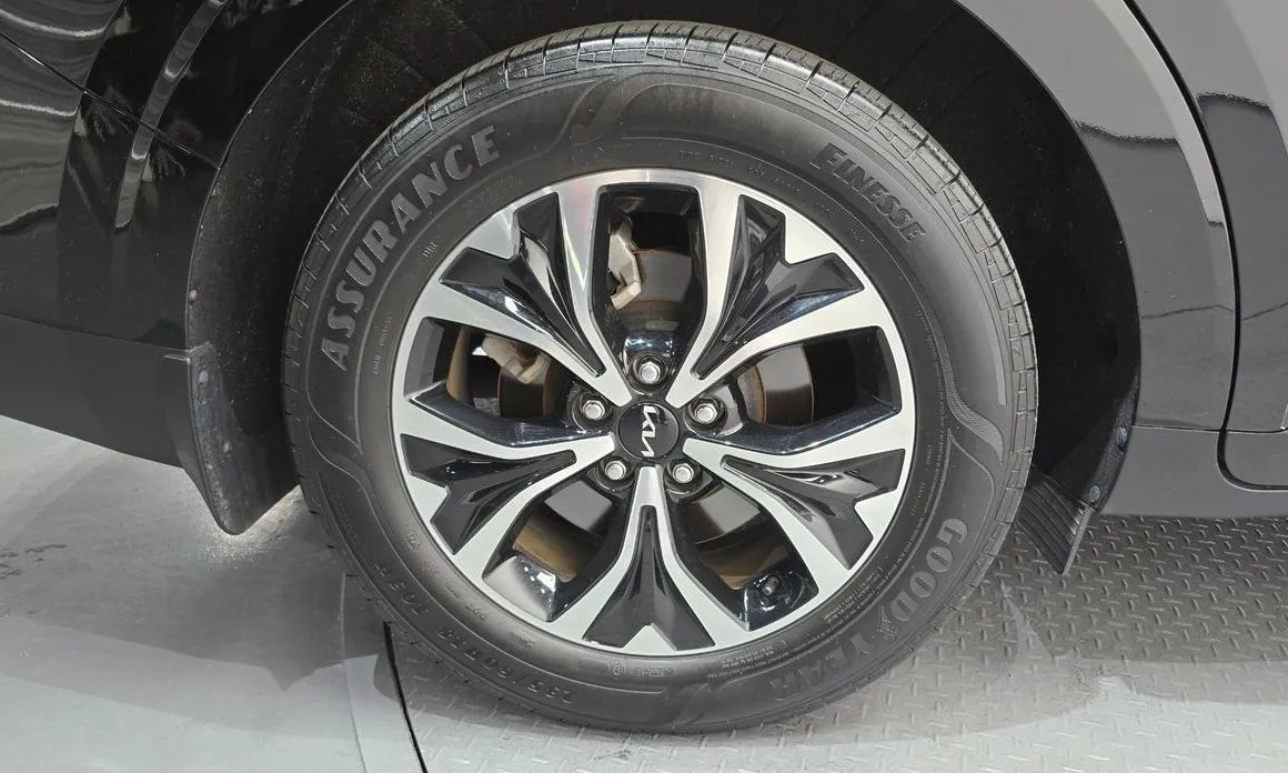 Kia Carnival 2023 из KR, фото 9