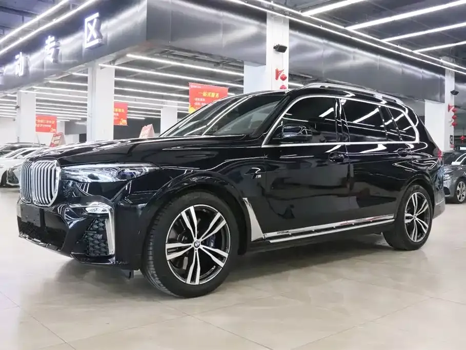 BMW X7 — фото 1