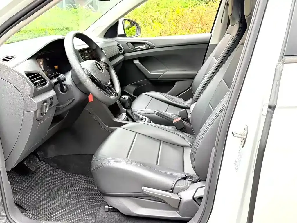 Volkswagen T-Cross 2023 из CN, фото 9