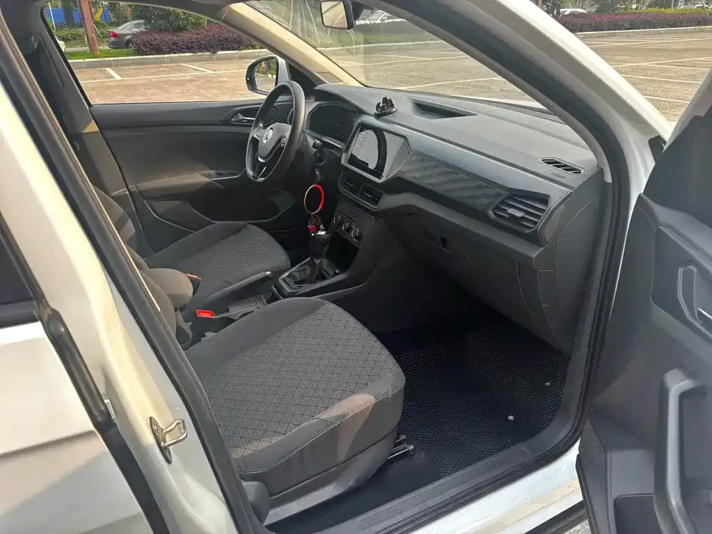 Volkswagen T-Cross 2023 из CN, фото 3