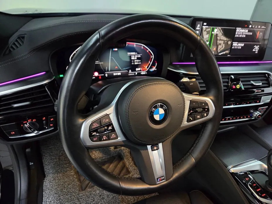 BMW 5-Series 2023 из KR, фото 7