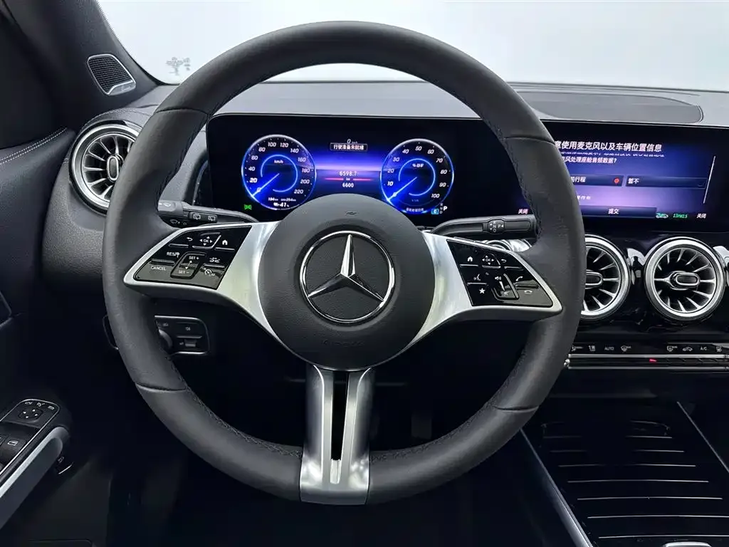 Mercedes-Benz EQB 2025 из CN, фото 8