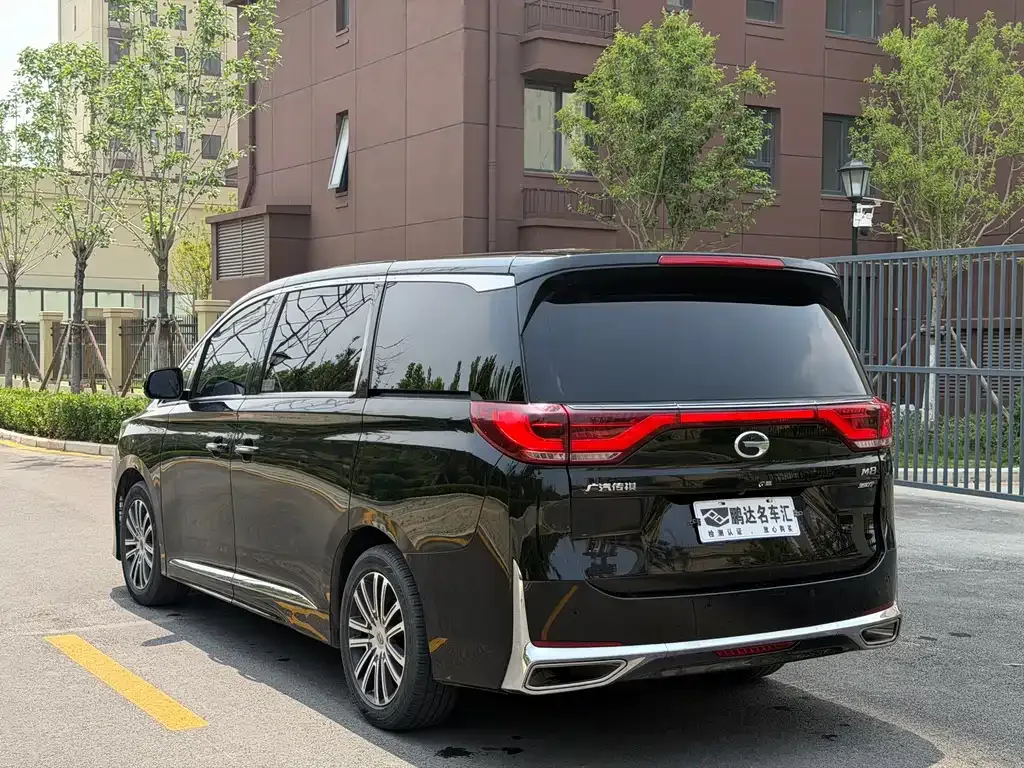 GAC Motor Trumpchi M8 — фото 3