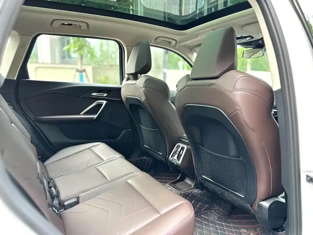 BMW X1 2024 из CN, фото 5