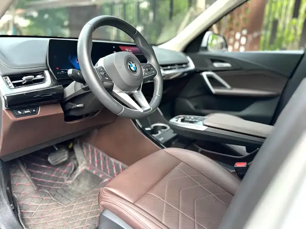 BMW X1 2024 из CN, фото 2