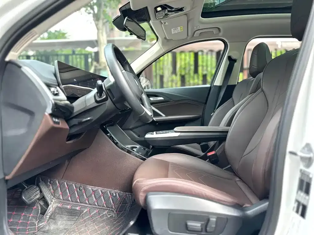 BMW X1 2024 из CN, фото 9