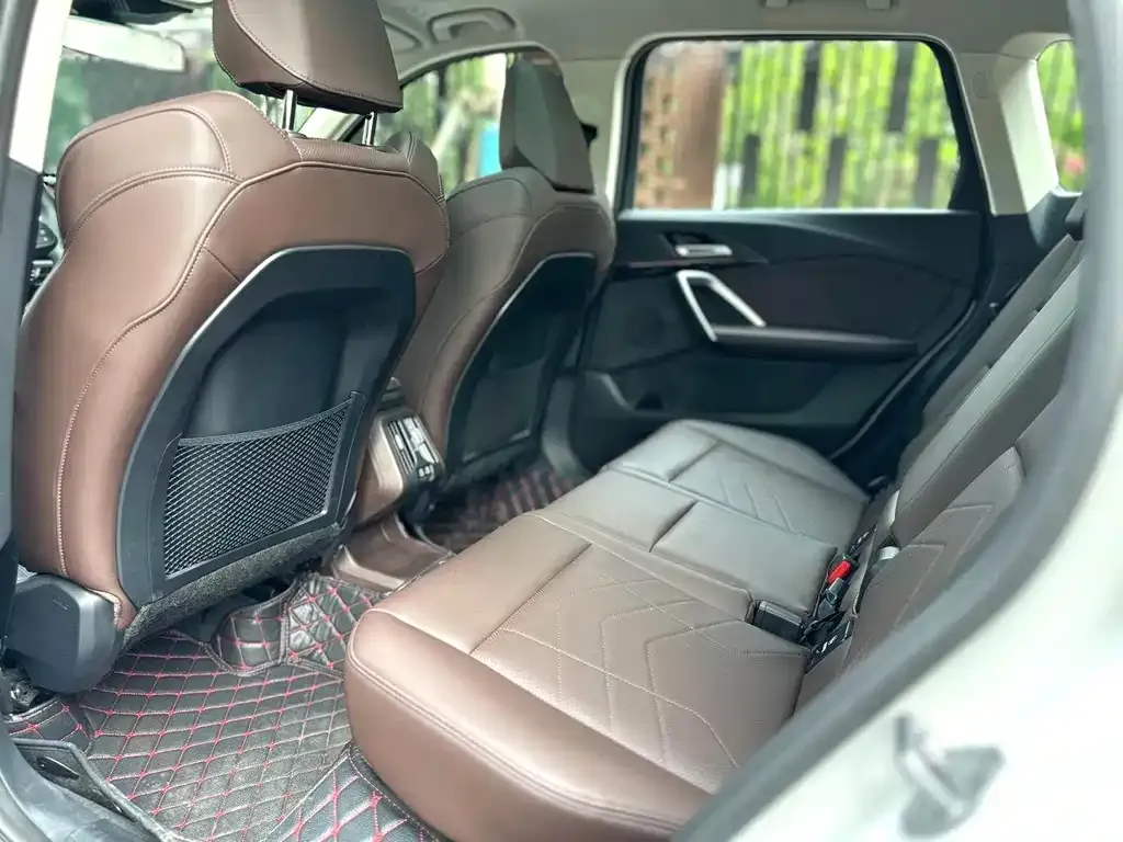 BMW X1 2024 из CN, фото 8