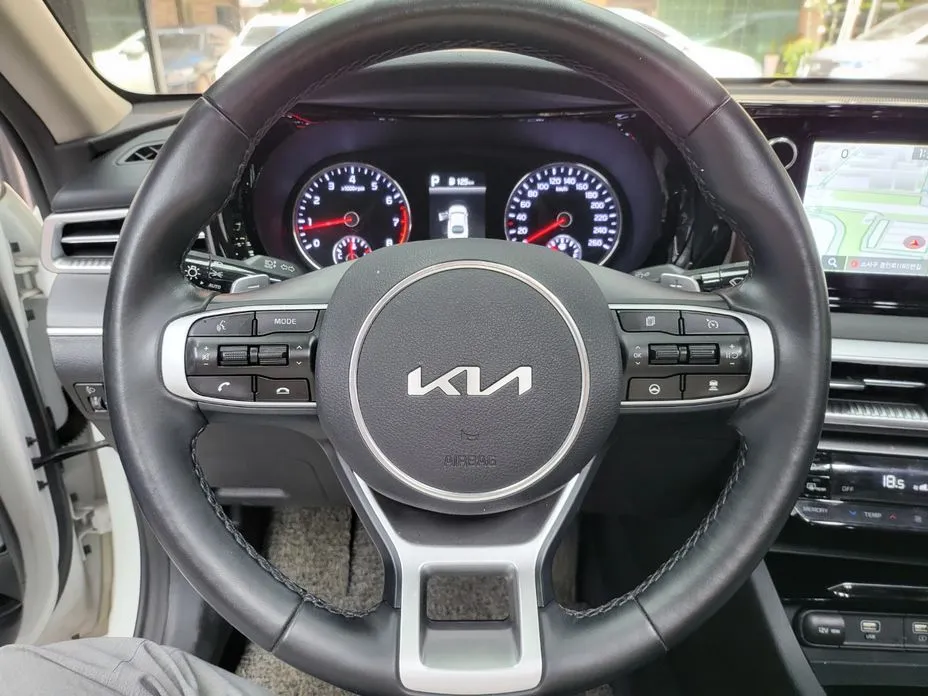 Kia K5 2022 из KR, фото 9