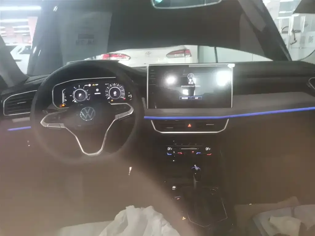 Volkswagen 探岳 PHEV 2024 из CN, фото 3