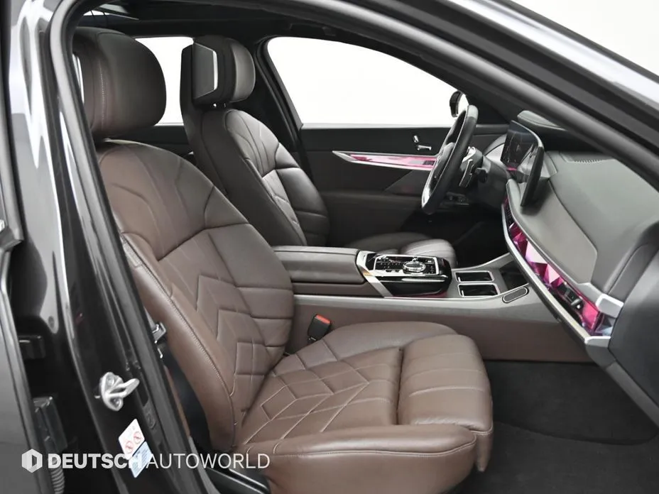 BMW 7-Series 2023 из KR, фото 7