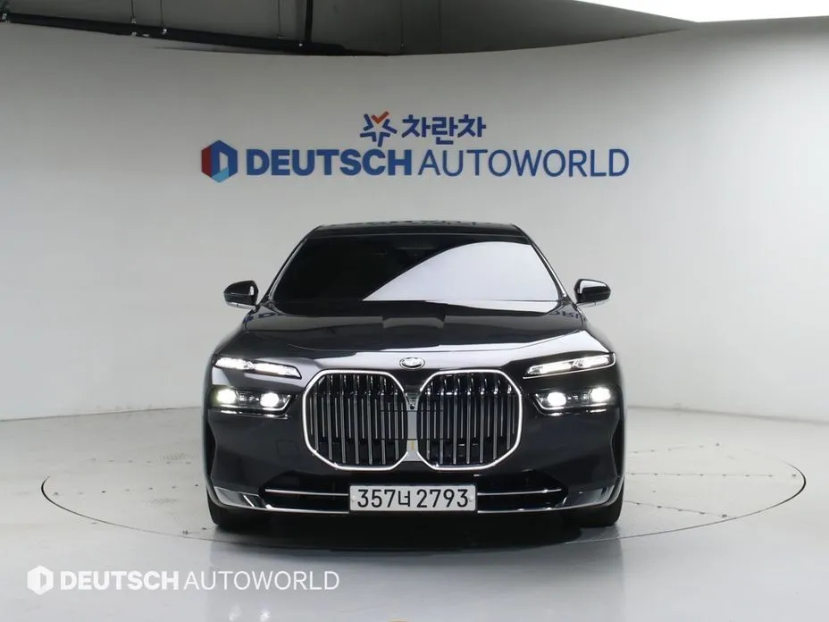 BMW 7-Series 2023 из KR, фото 2