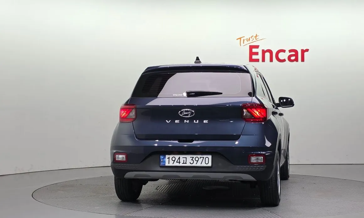 Hyundai Venue 2023 из KR, фото 3