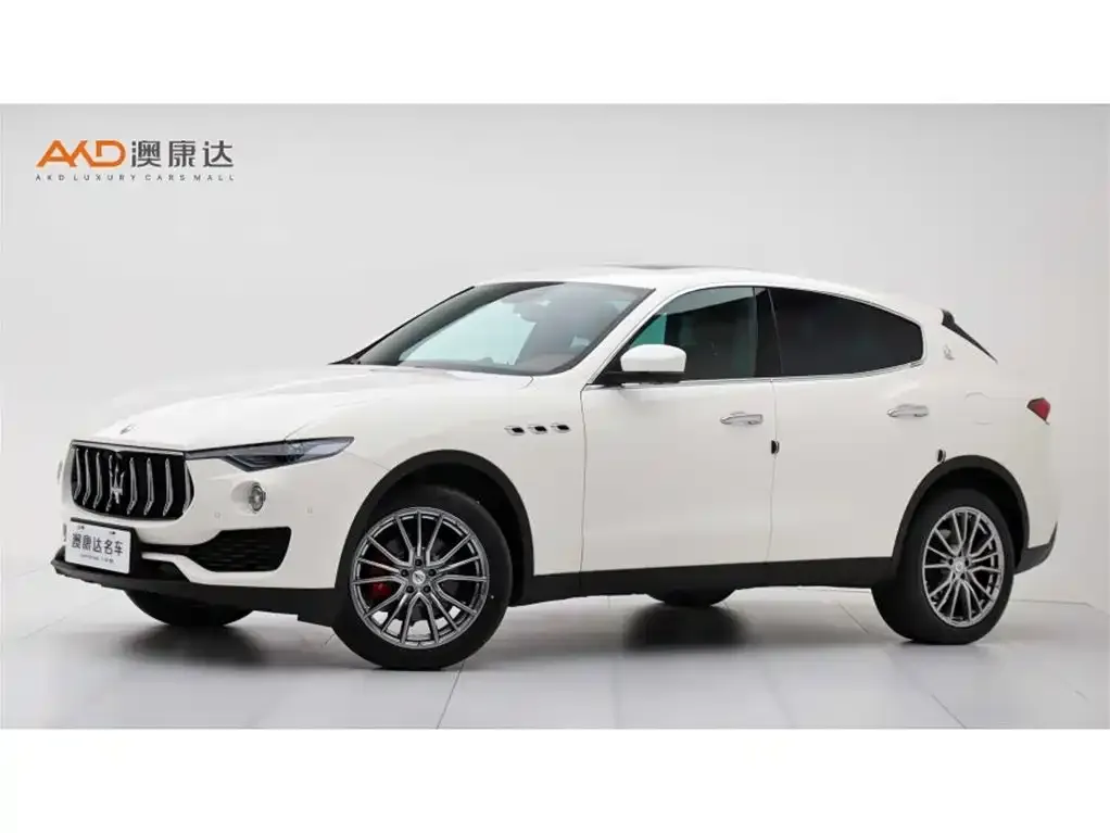 Maserati Levante — фото 1