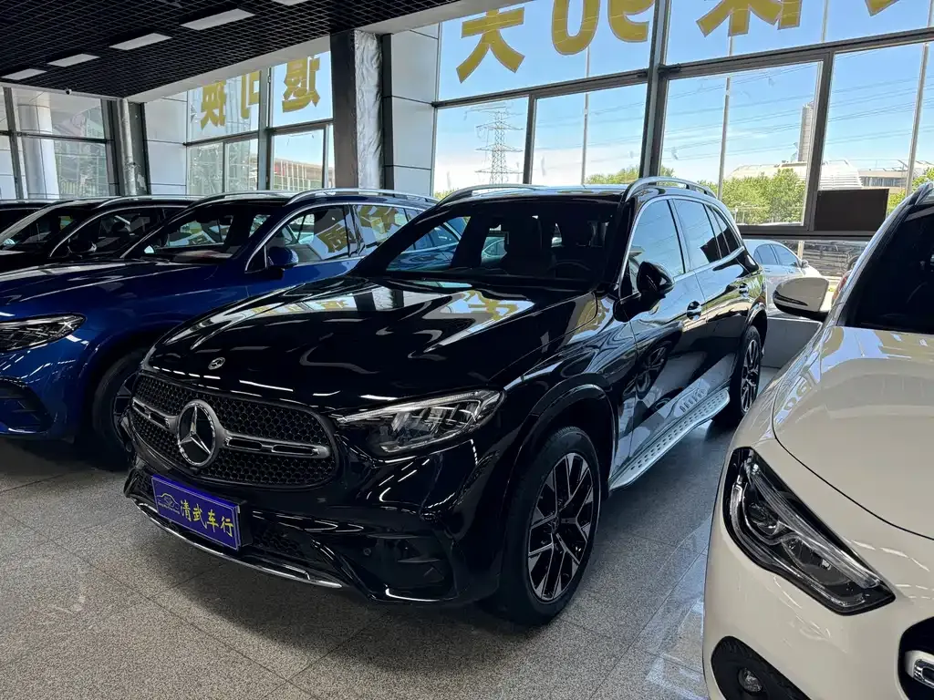 Mercedes-Benz GLC — фото 1