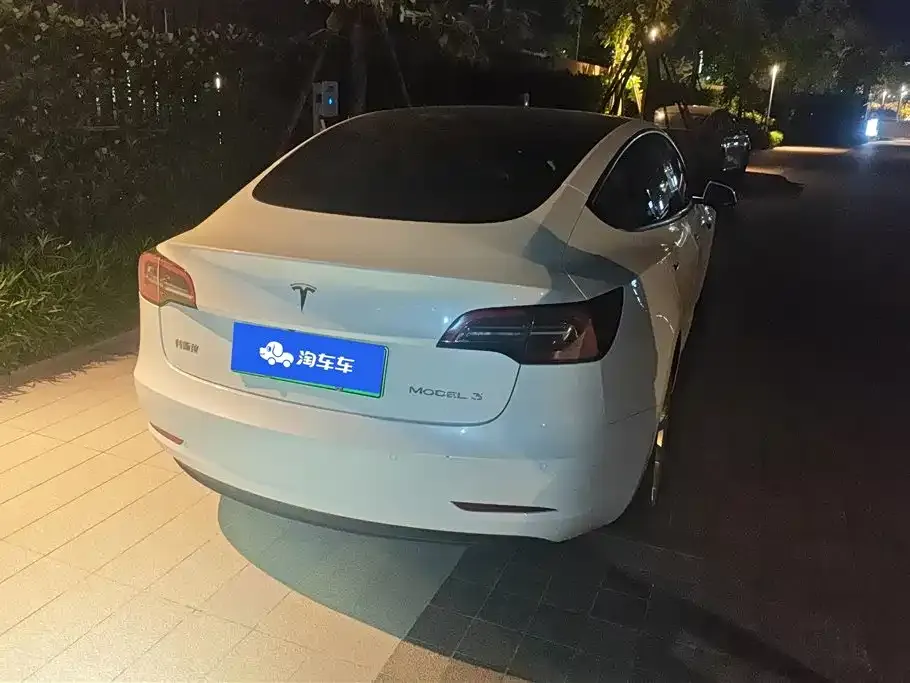 Tesla Model 3 — фото 4