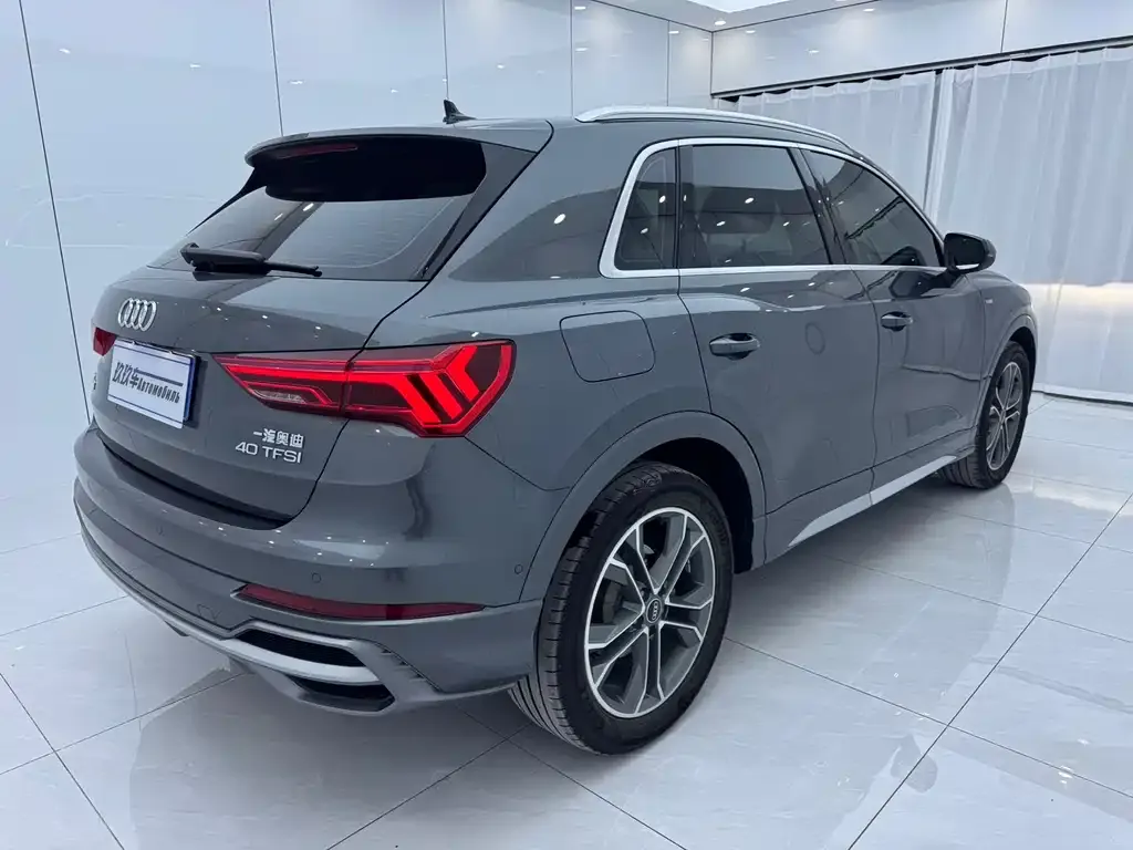 Audi Q3 — фото 5