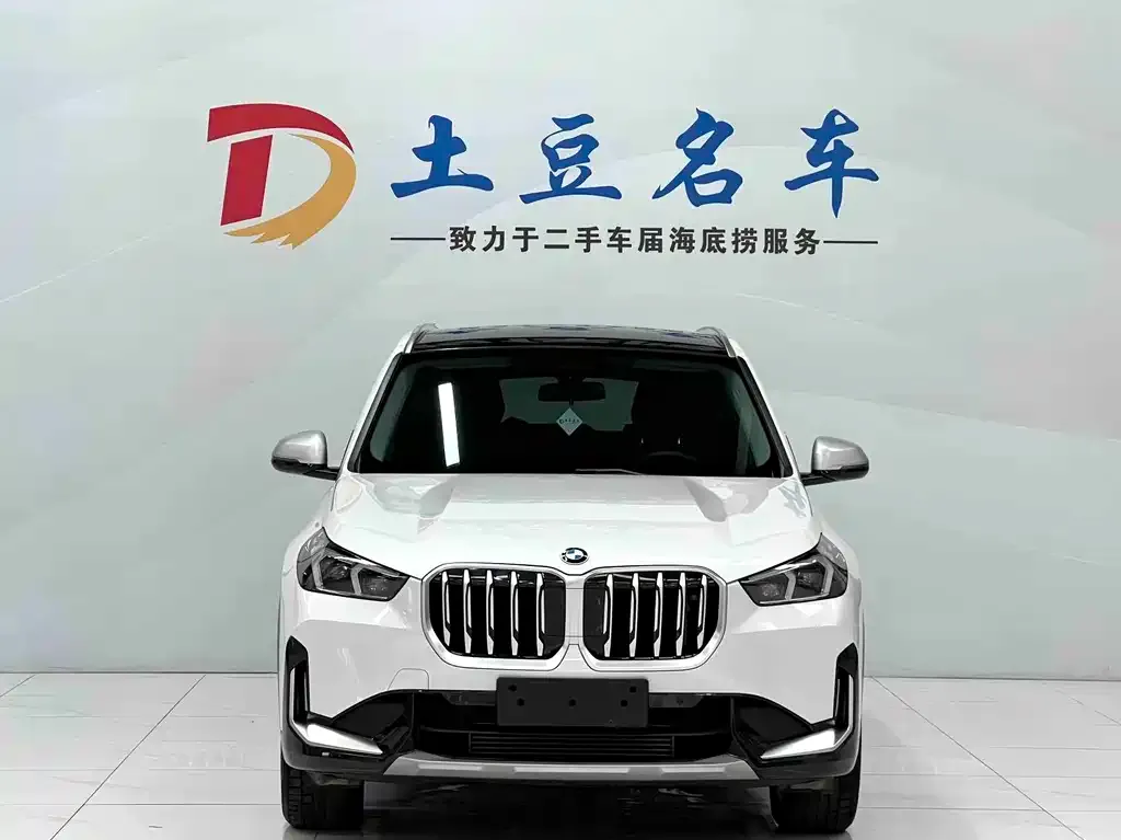 BMW X1 — фото 2