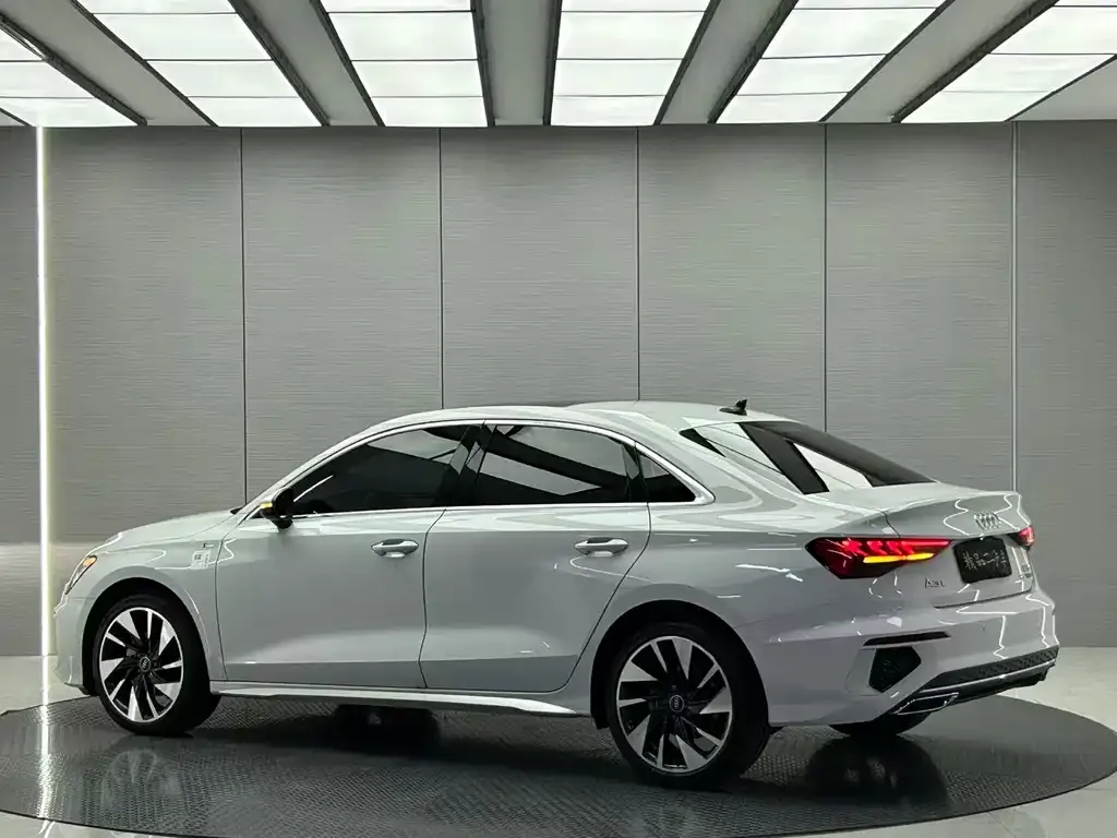 Audi A3 — фото 4