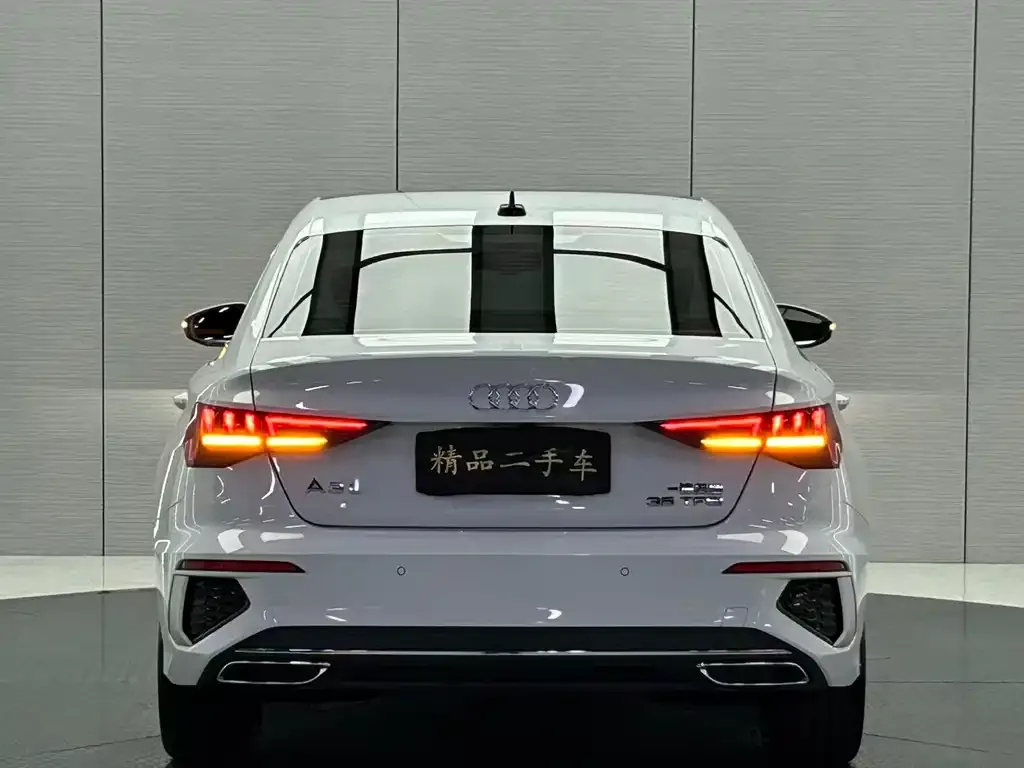Audi A3 — фото 2