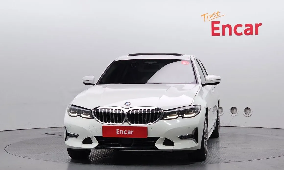 BMW 3-Series 2021 из KR, фото 3