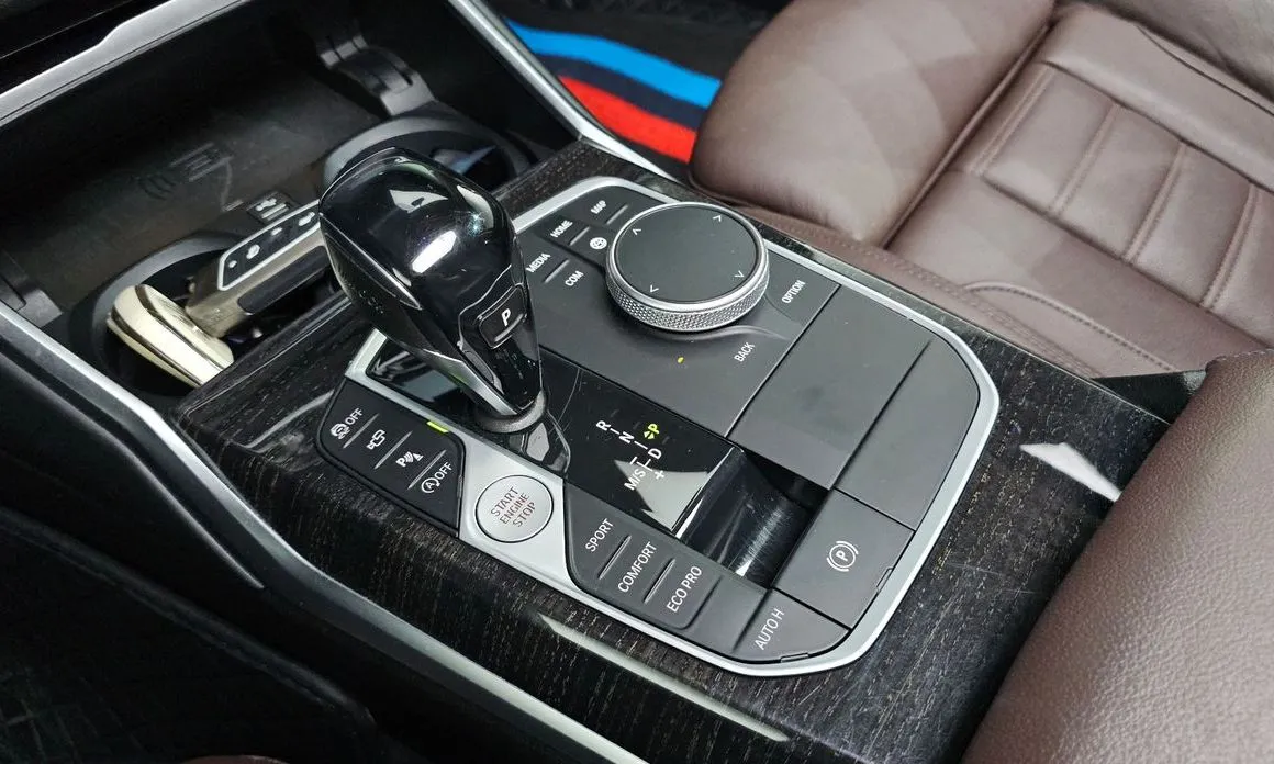 BMW 3-Series 2021 из KR, фото 5