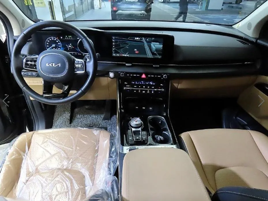Kia Carnival 2023 из KR, фото 3