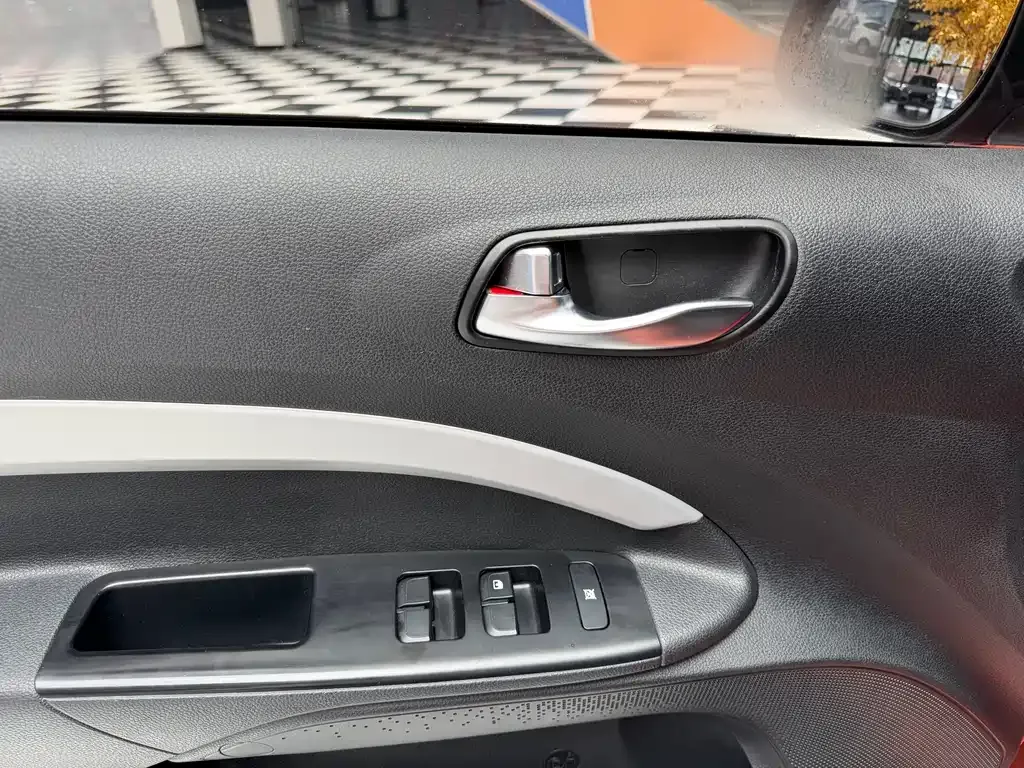 Kia KX1 — фото 10