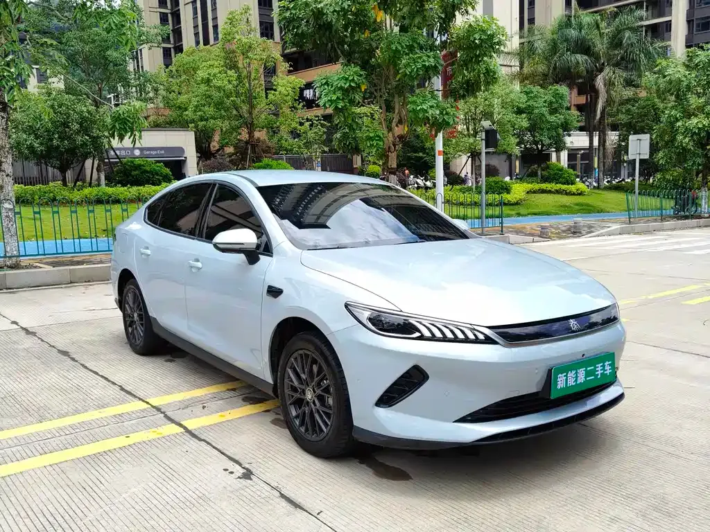 BYD Qin PLUS — фото 9