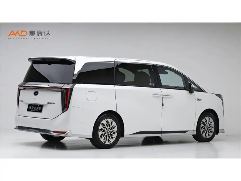 GAC Motor Trumpchi M8 — фото 2