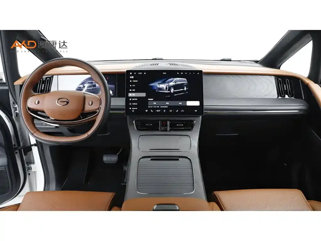 GAC Motor Trumpchi M8 — фото 3