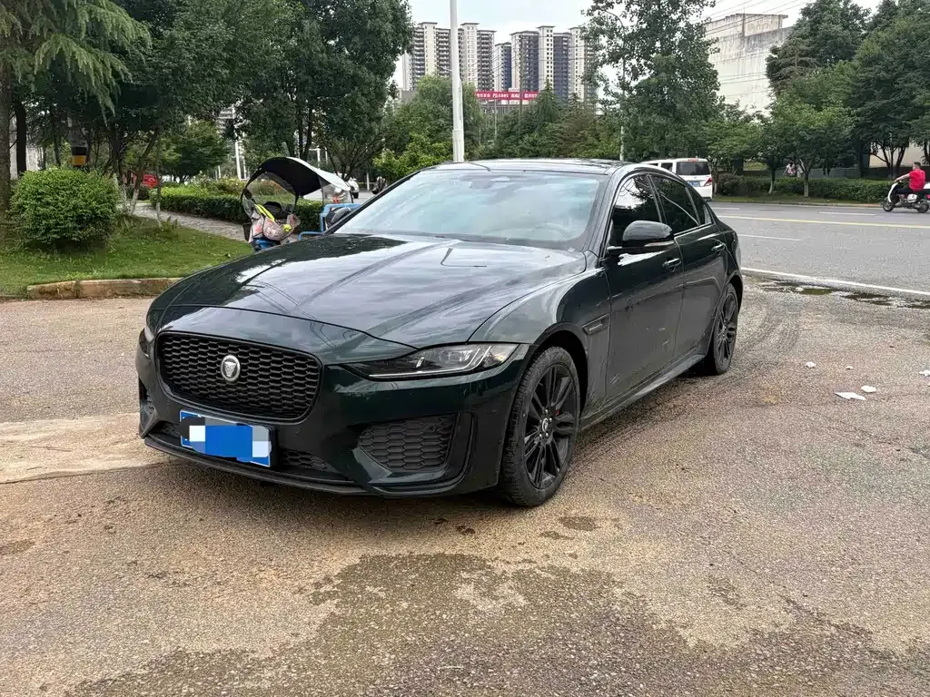 Jaguar XEL — фото 1