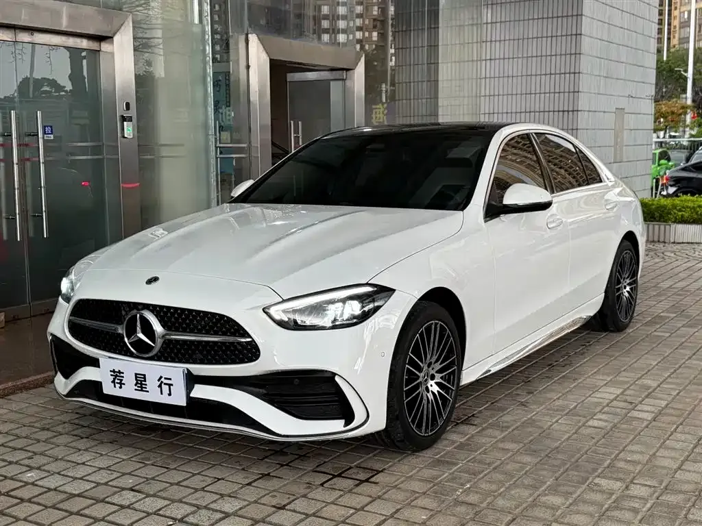 Mercedes-Benz C-Class — фото 1