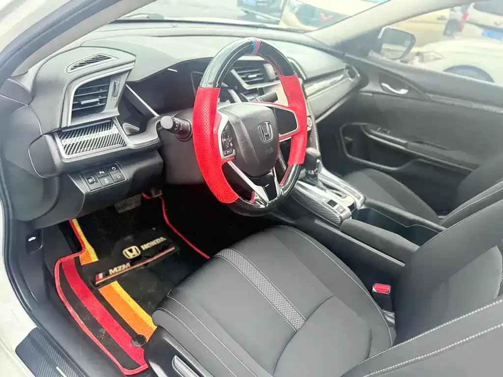 Honda Civic — фото 10