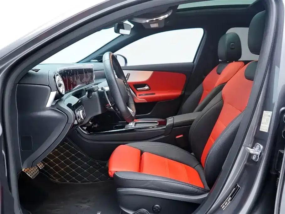 Mercedes-Benz A-Class AMG — фото 10