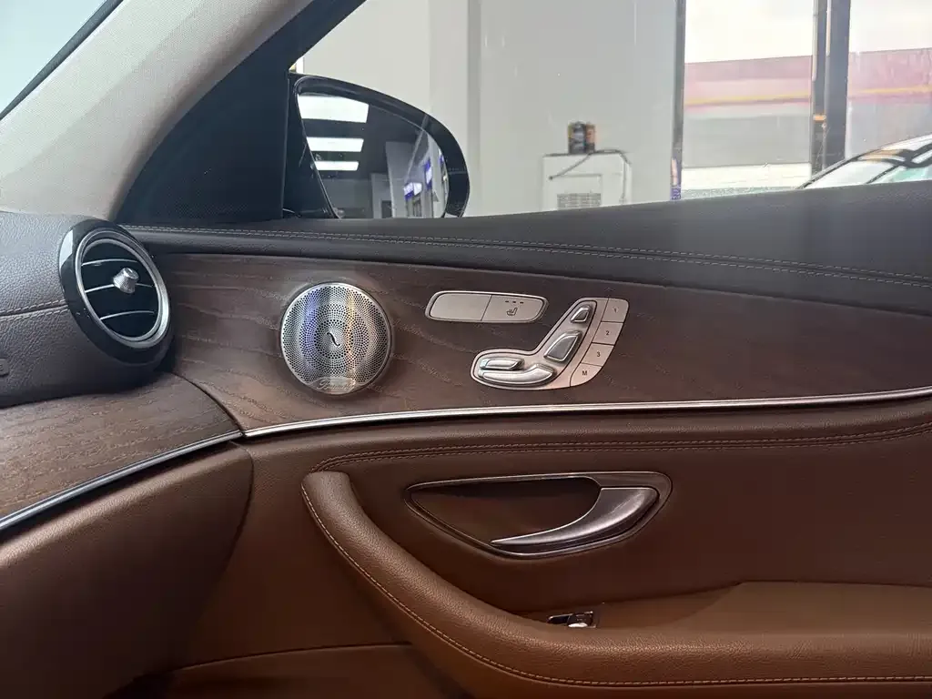 Mercedes-Benz E-Class 2021 из CN, фото 5