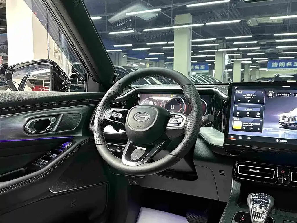 GAC Motor Trumpchi GS8 — фото 4
