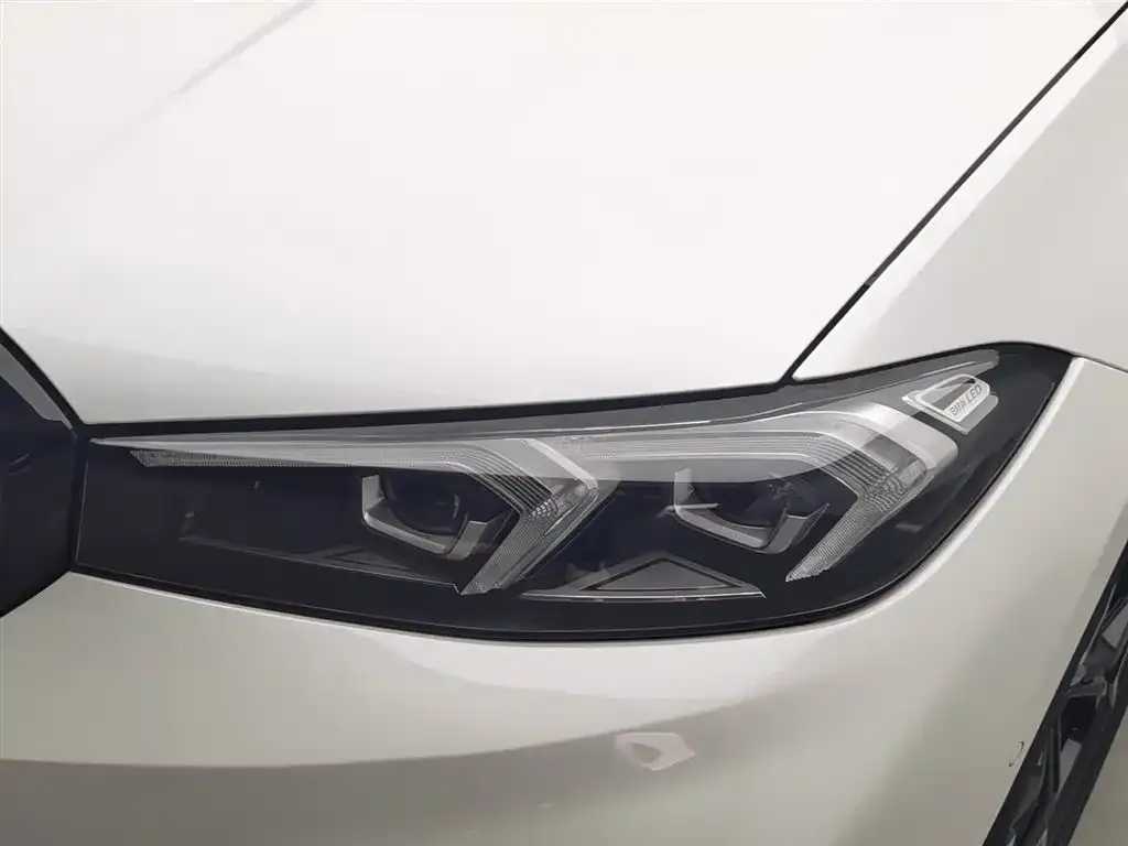 BMW i3 — фото 9