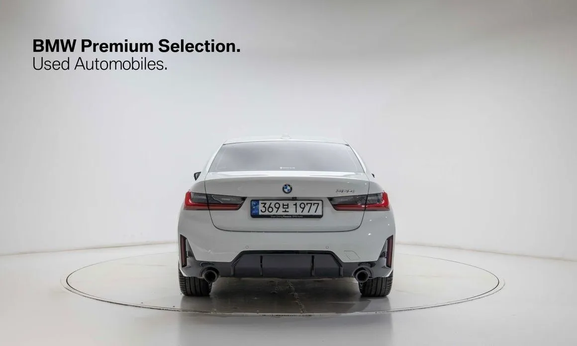 BMW 3-Series 2024 из KR, фото 2