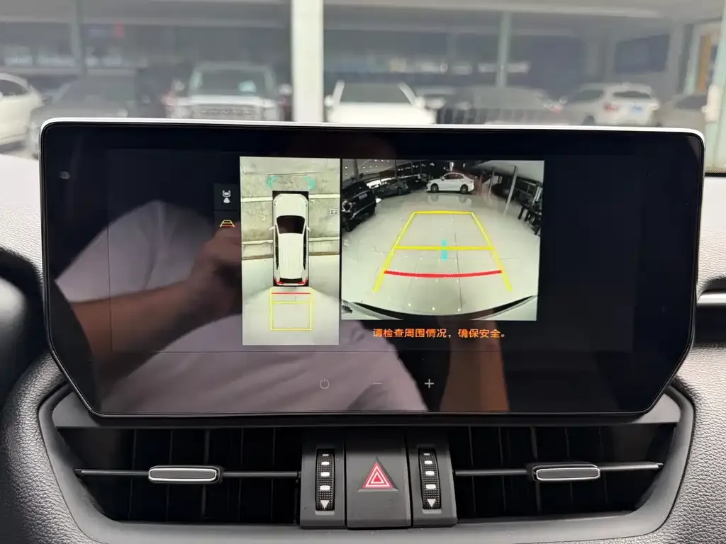 Toyota Wildlander 2024 из CN, фото 6