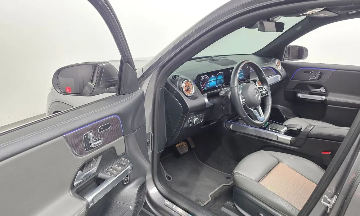 Mercedes-Benz EQB 2024 из KR, фото 2