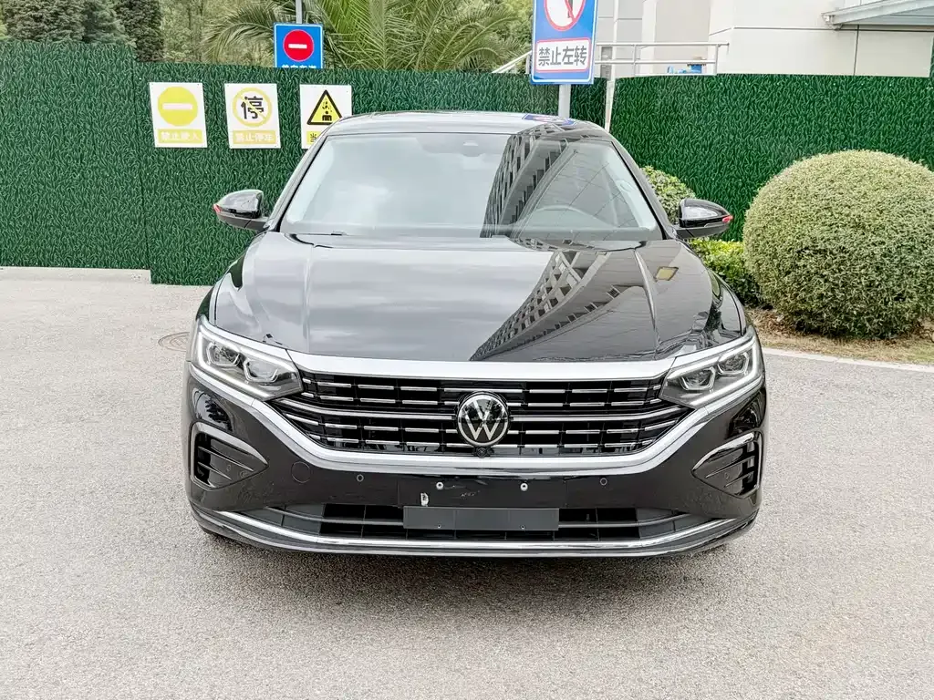 Volkswagen Passat — фото 9