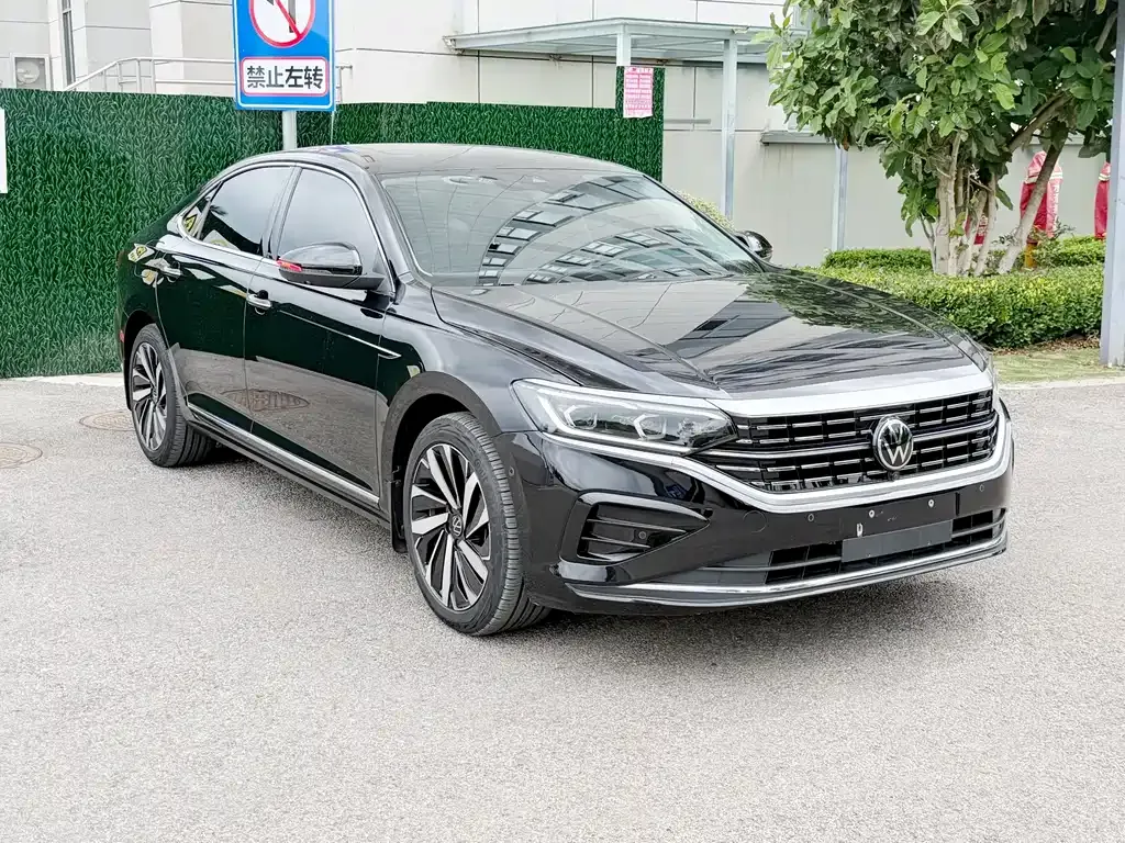 Volkswagen Passat — фото 7