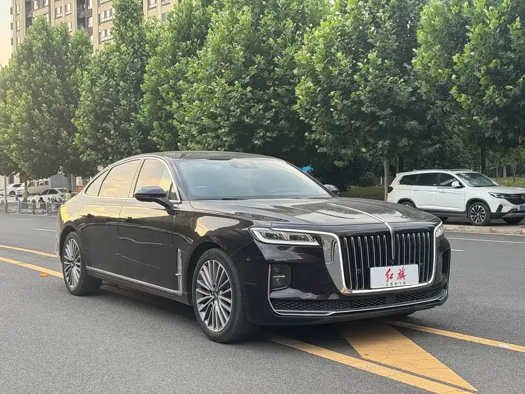 Hongqi H9 — фото 1