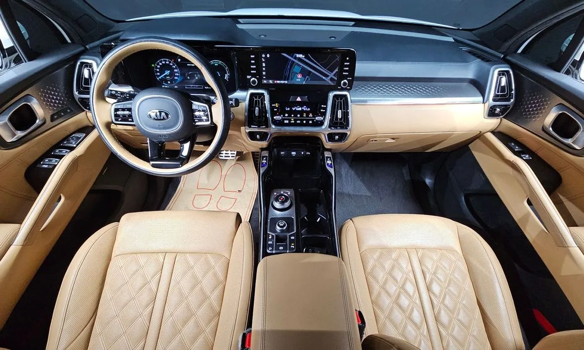 Kia Sorento — фото 7