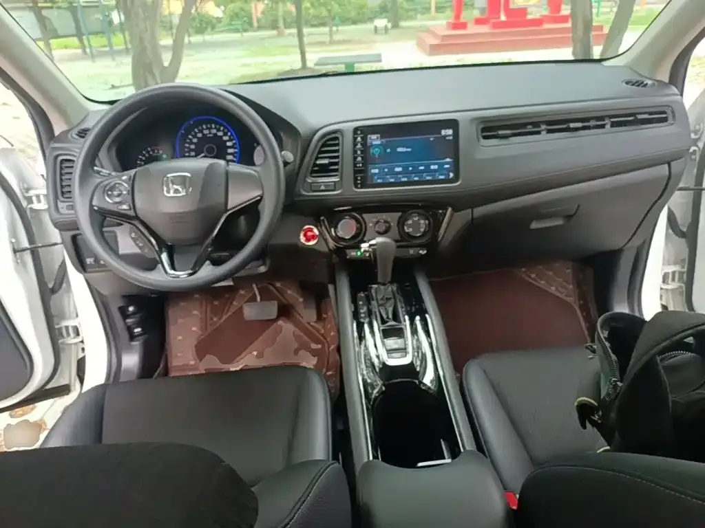 Honda Vezel 2021 из CN, фото 6