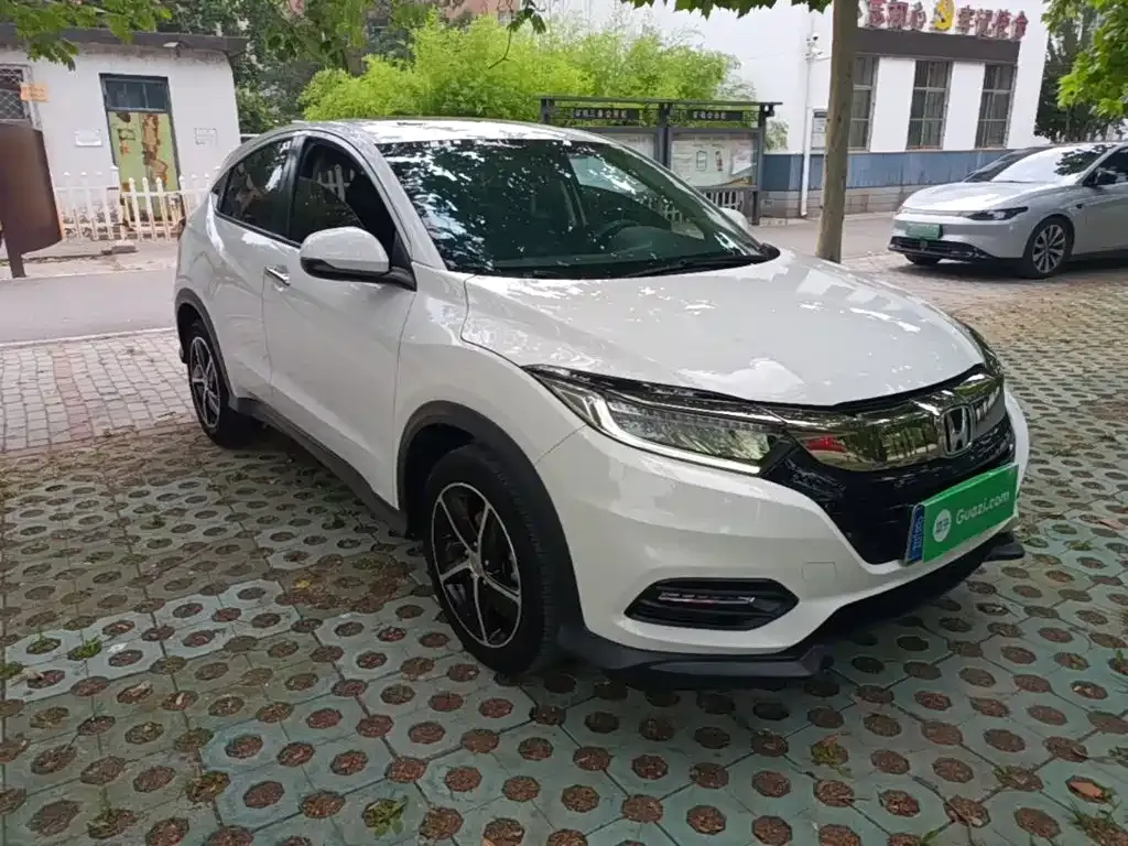 Honda Vezel 2021 из CN, фото 10