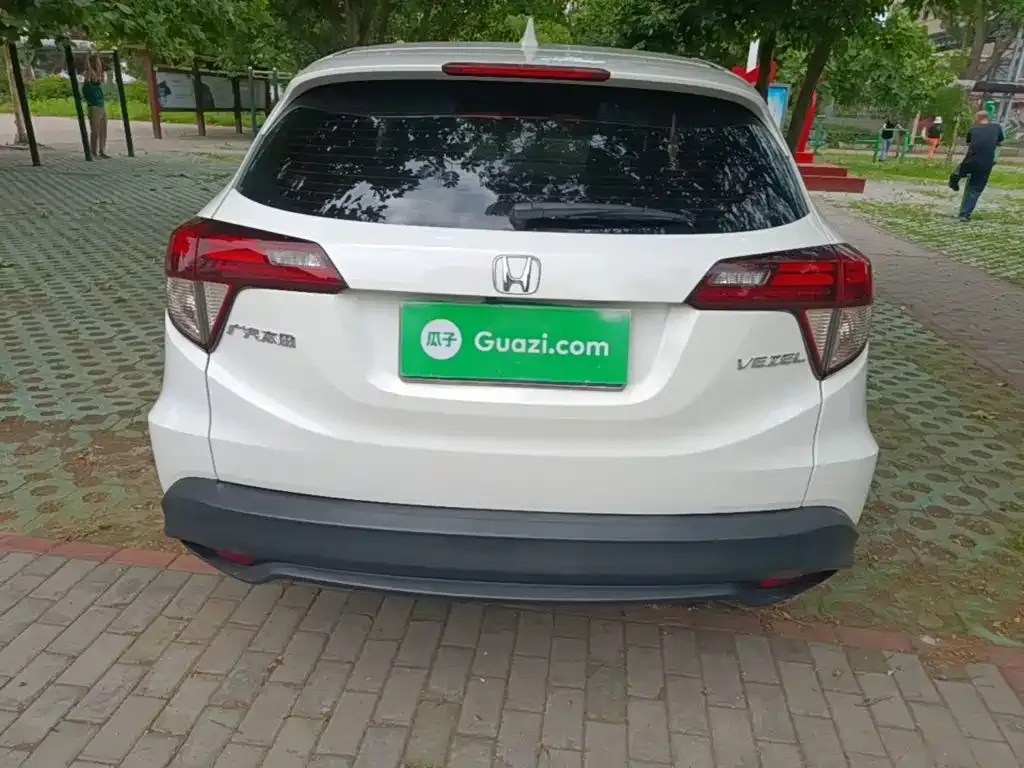 Honda Vezel 2021 из CN, фото 8