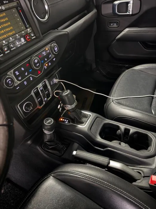 Jeep Wrangler 2021 из KR, фото 5